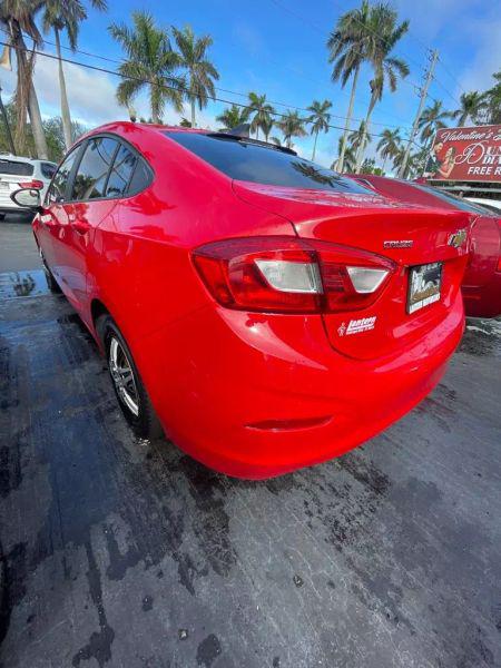 2018 Chevrolet Cruze LS Auto