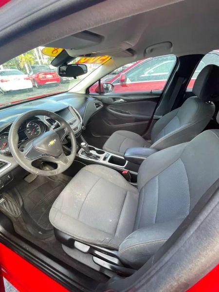 2018 Chevrolet Cruze LS Auto