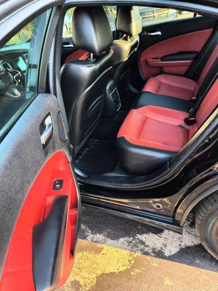 2015 Dodge Charger SXT
