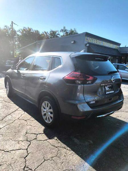 2018 Nissan Rogue S