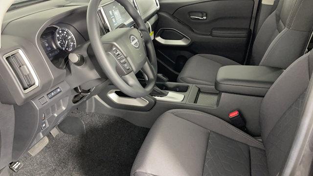 2025 Nissan Frontier Crew Cab SV 4x4