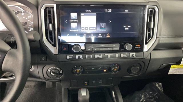 2025 Nissan Frontier Crew Cab SV 4x4