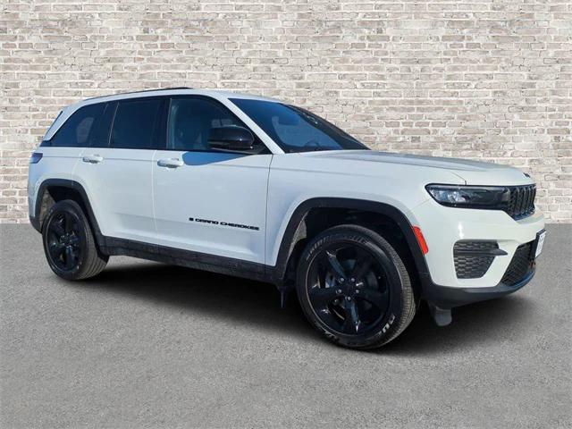 2023 Jeep Grand Cherokee Altitude 4x4