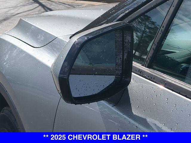 2025 Chevrolet Blazer AWD 2LT