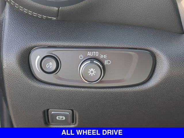 2025 Chevrolet Blazer AWD 2LT