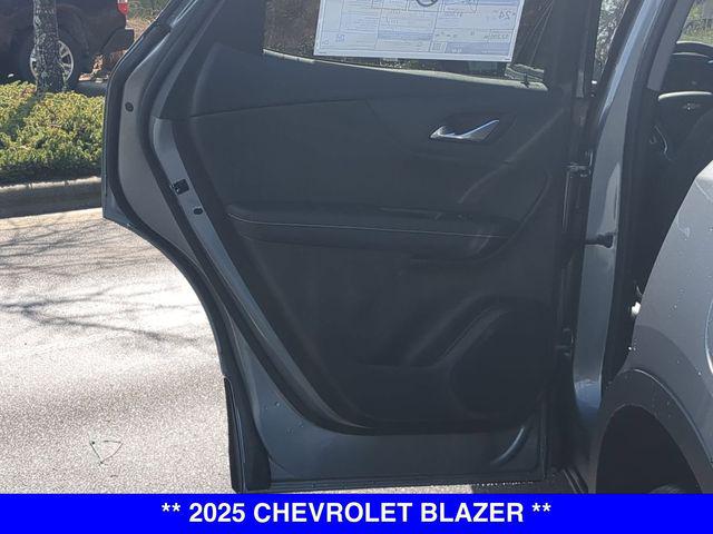 2025 Chevrolet Blazer AWD 2LT