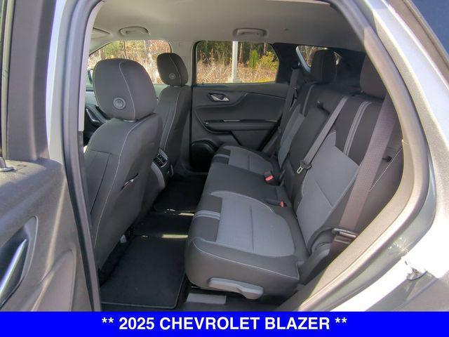 2025 Chevrolet Blazer AWD 2LT