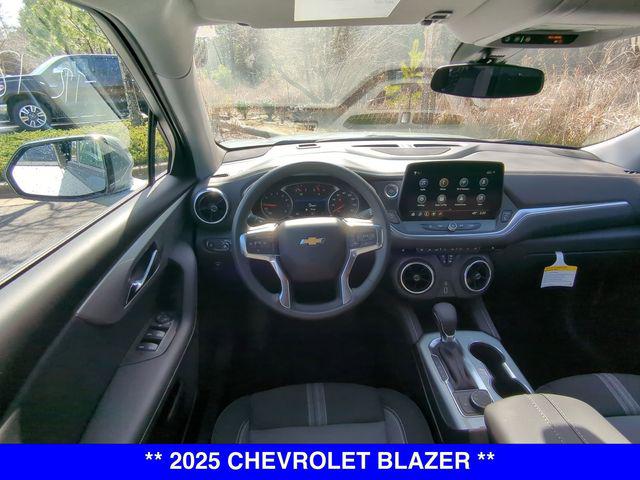 2025 Chevrolet Blazer AWD 2LT