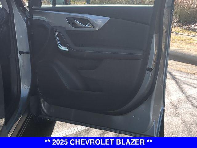 2025 Chevrolet Blazer AWD 2LT