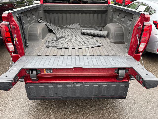 2021 GMC Sierra 1500 4WD Crew Cab Short Box SLE