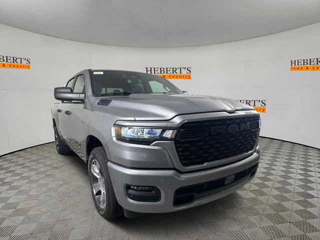 2025 RAM Ram 1500 RAM 1500 TRADESMAN CREW CAB 4X2 57 BOX