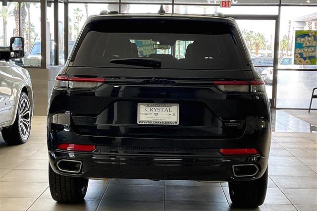 2025 Jeep Grand Cherokee GRAND CHEROKEE SUMMIT RESERVE 4X4