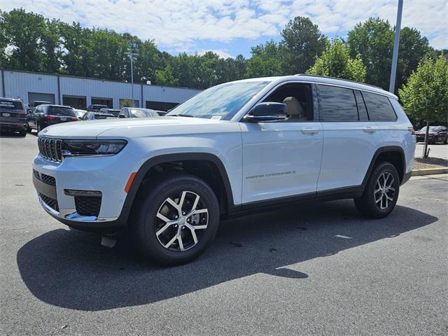 2025 Jeep Grand Cherokee GRAND CHEROKEE L LIMITED 4X4