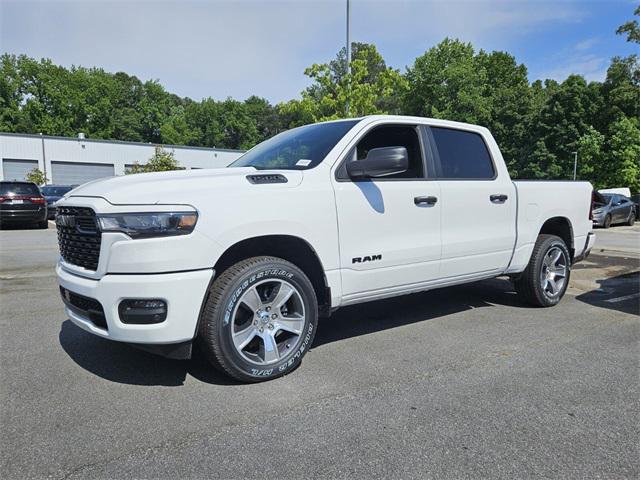 2025 RAM Ram 1500 RAM 1500 TRADESMAN CREW CAB 4X2 57 BOX