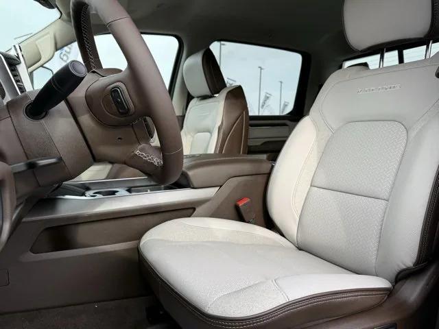 2025 RAM Ram 1500 RAM 1500 LARAMIE CREW CAB 4X4 64 BOX 2025 RAM Ram 1500 RAM 1500 LARAMIE CREW CAB 4X4 64 BOX