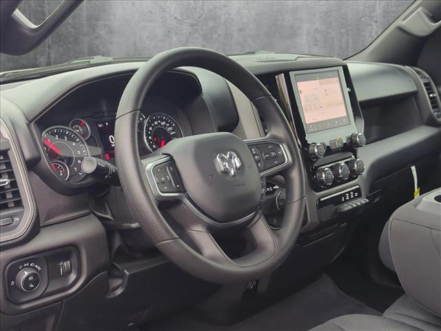 2025 RAM Ram 1500 RAM 1500 TRADESMAN QUAD CAB 4X2 64 BOX