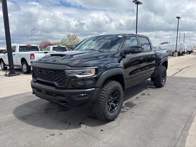 2025 RAM Ram 1500 RAM 1500 RHO CREW CAB 4X4 57 BOX