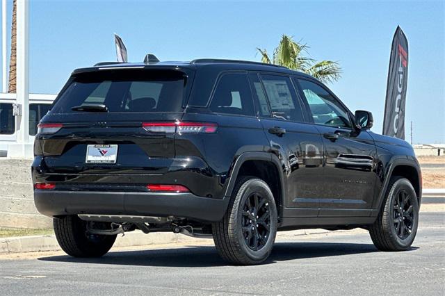 2025 Jeep Grand Cherokee GRAND CHEROKEE ALTITUDE 4X4