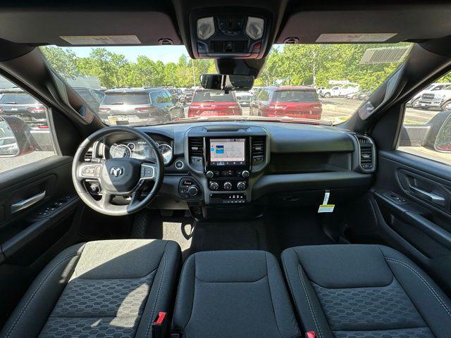 2025 RAM Ram 1500 RAM 1500 TRADESMAN CREW CAB 4X4 57 BOX