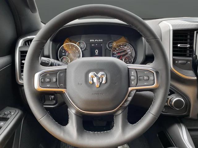 2025 Ram 1500 Big Horn Crew Cab 4x4 57 Box