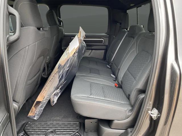 2025 Ram 1500 Big Horn Crew Cab 4x4 57 Box