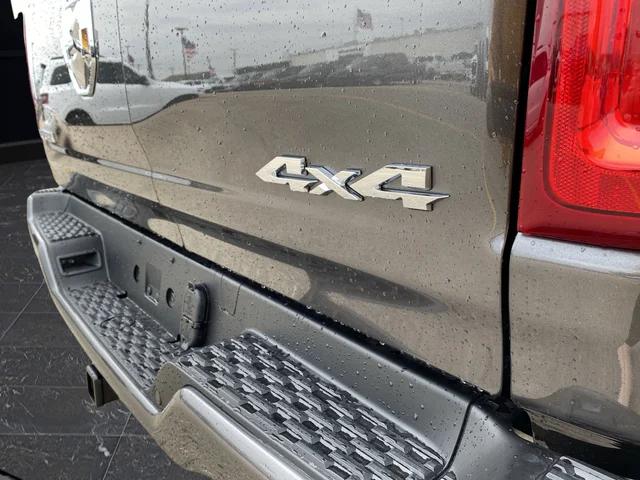 2025 Ram 1500 Big Horn Crew Cab 4x4 57 Box