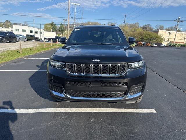2025 Jeep Grand Cherokee GRAND CHEROKEE L LAREDO X 4X4