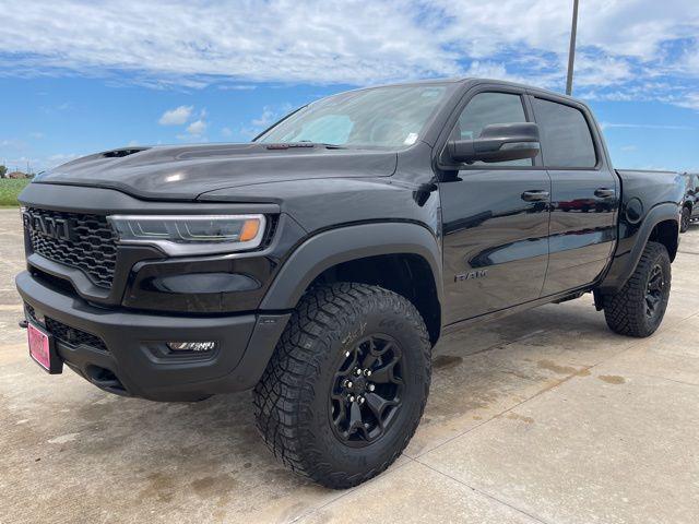 2025 RAM Ram 1500 RAM 1500 RHO CREW CAB 4X4 57 BOX