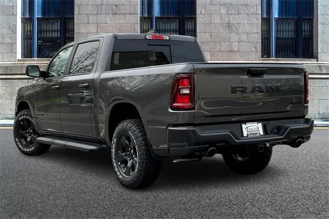 2025 RAM Ram 1500 RAM 1500 WARLOCK CREW CAB 4X4 57 BOX