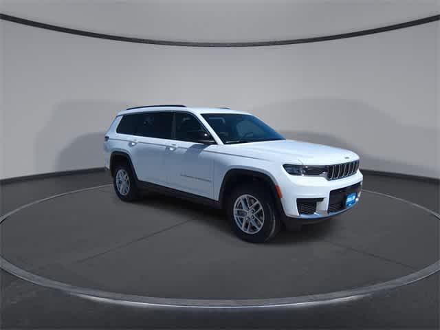 2025 Jeep Grand Cherokee GRAND CHEROKEE L LAREDO 4X4