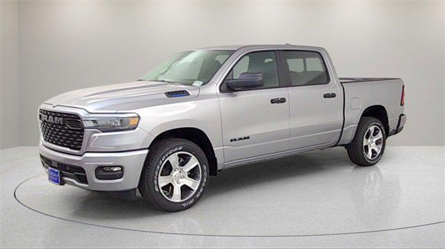 2025 RAM Ram 1500 RAM 1500 TRADESMAN CREW CAB 4X2 57 BOX