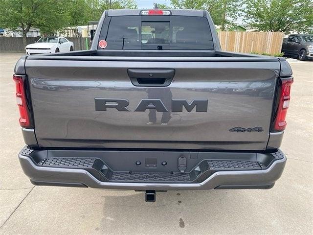 2025 RAM Ram 1500 RAM 1500 TRADESMAN CREW CAB 4X4 57 BOX