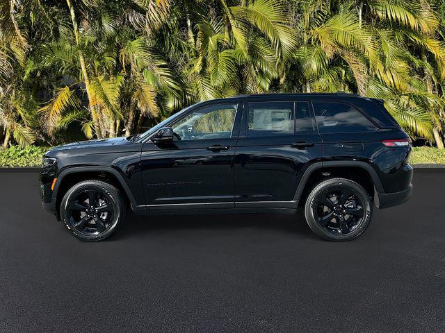 2025 Jeep Grand Cherokee GRAND CHEROKEE ALTITUDE 4X4