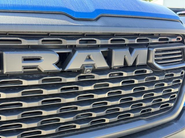 2025 RAM Ram 1500 RAM 1500 WARLOCK CREW CAB 4X4 57 BOX