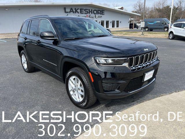 2025 Jeep Grand Cherokee GRAND CHEROKEE LAREDO X 4X4