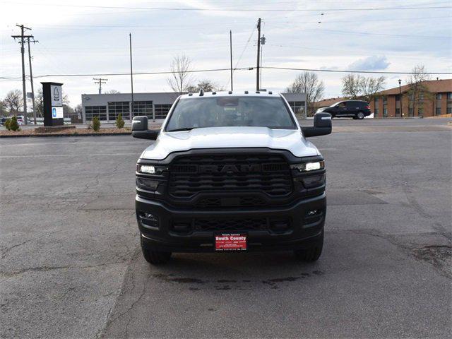 2025 RAM Ram 3500 RAM 3500 TRADESMAN CREW CAB 4X4 8 BOX