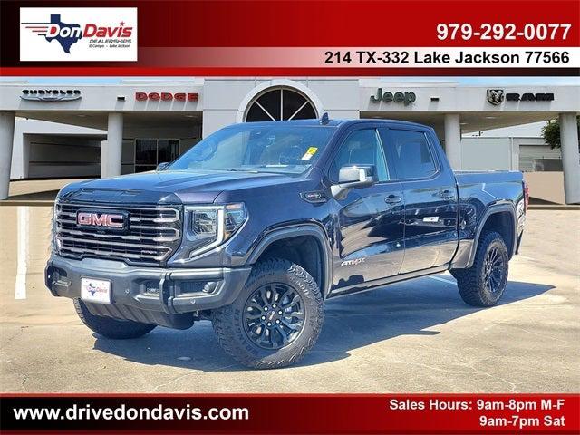2023 GMC Sierra 1500 4WD Crew Cab Short Box AT4X