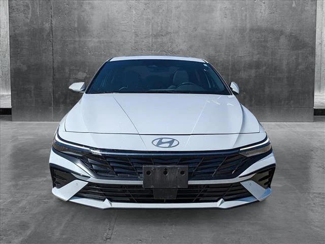 2024 Hyundai Elantra Hybrid Limited