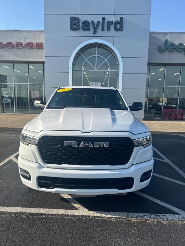 2025 RAM Ram 1500 RAM 1500 BIG HORN CREW CAB 4X4 57 BOX
