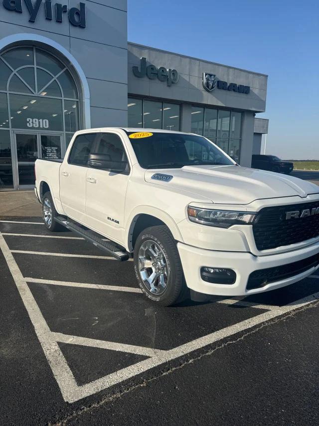 2025 RAM Ram 1500 RAM 1500 BIG HORN CREW CAB 4X4 57 BOX