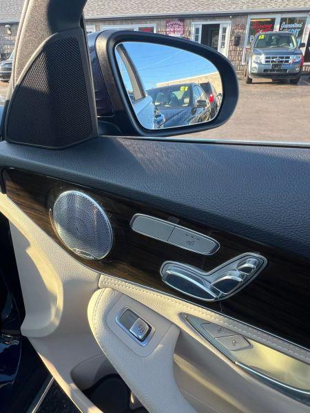 2015 Mercedes-Benz C-CLASS C 300 4MATIC