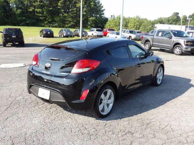 2012 Hyundai Veloster Base w/Gray