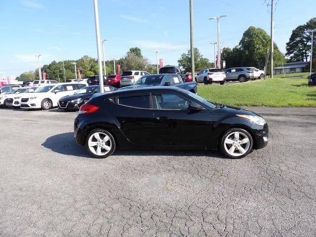 2012 Hyundai Veloster Base w/Gray