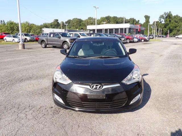 2012 Hyundai Veloster Base w/Gray