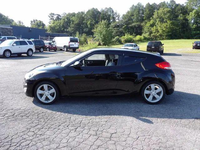 2012 Hyundai Veloster Base w/Gray