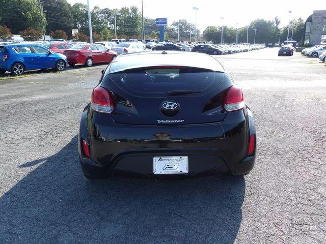 2012 Hyundai Veloster Base w/Gray