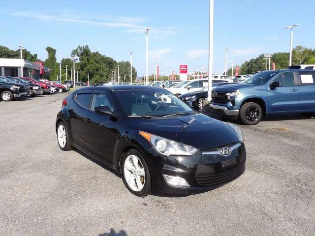 2012 Hyundai Veloster Base w/Gray