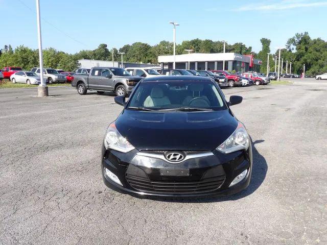 2012 Hyundai Veloster Base w/Gray
