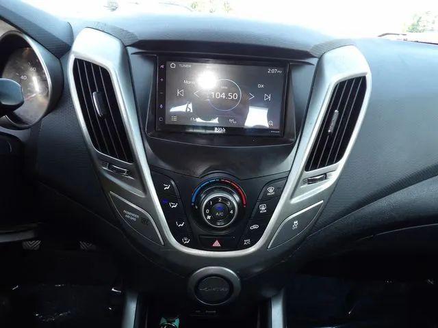 2012 Hyundai Veloster Base w/Gray
