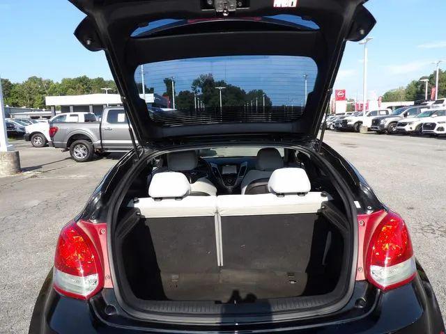 2012 Hyundai Veloster Base w/Gray